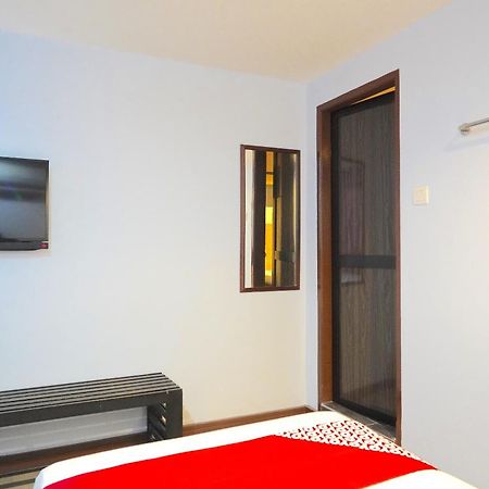 Super Oyo 89544 Utama Inn Bintulu Kültér fotó
