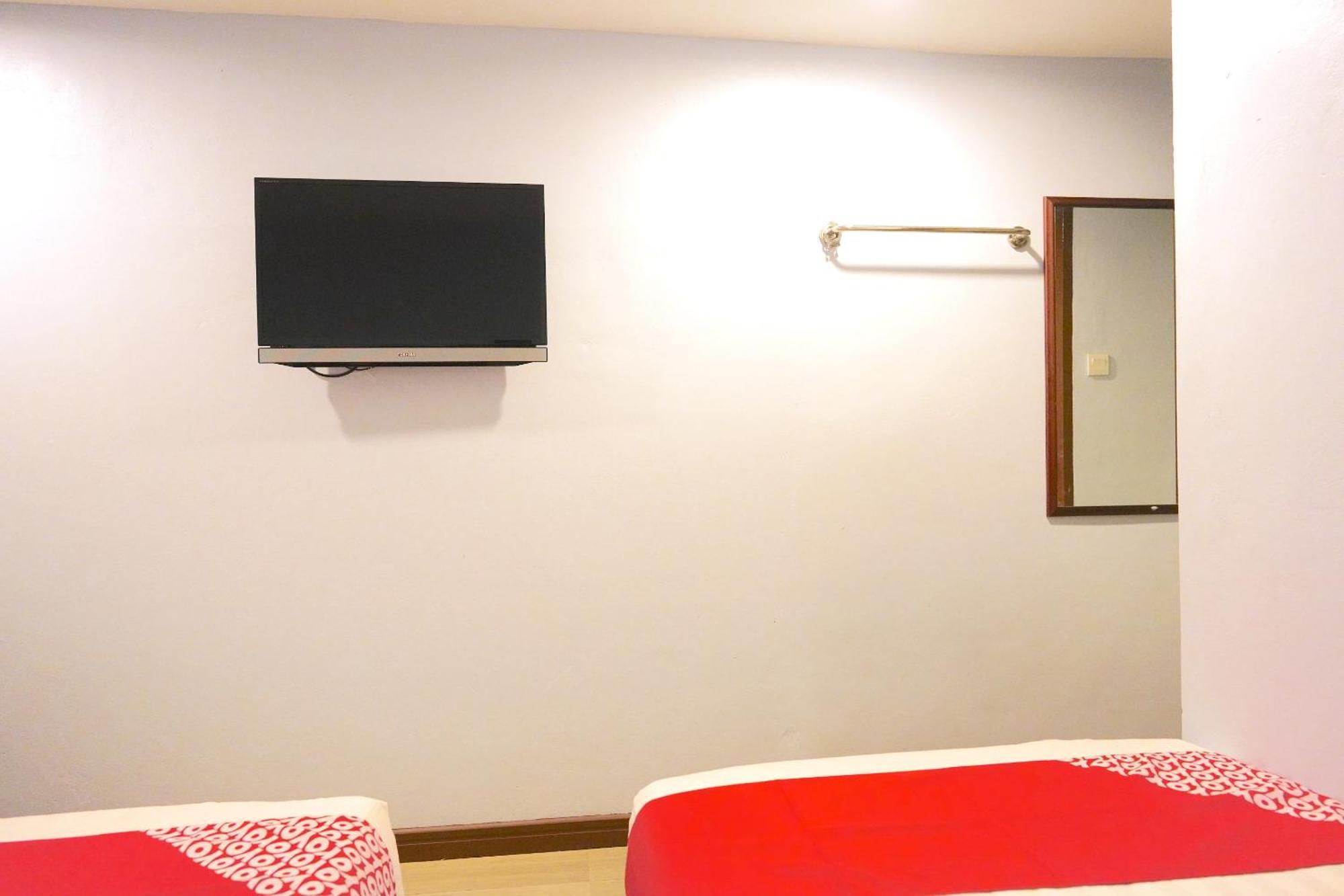 Super Oyo 89544 Utama Inn Bintulu Kültér fotó
