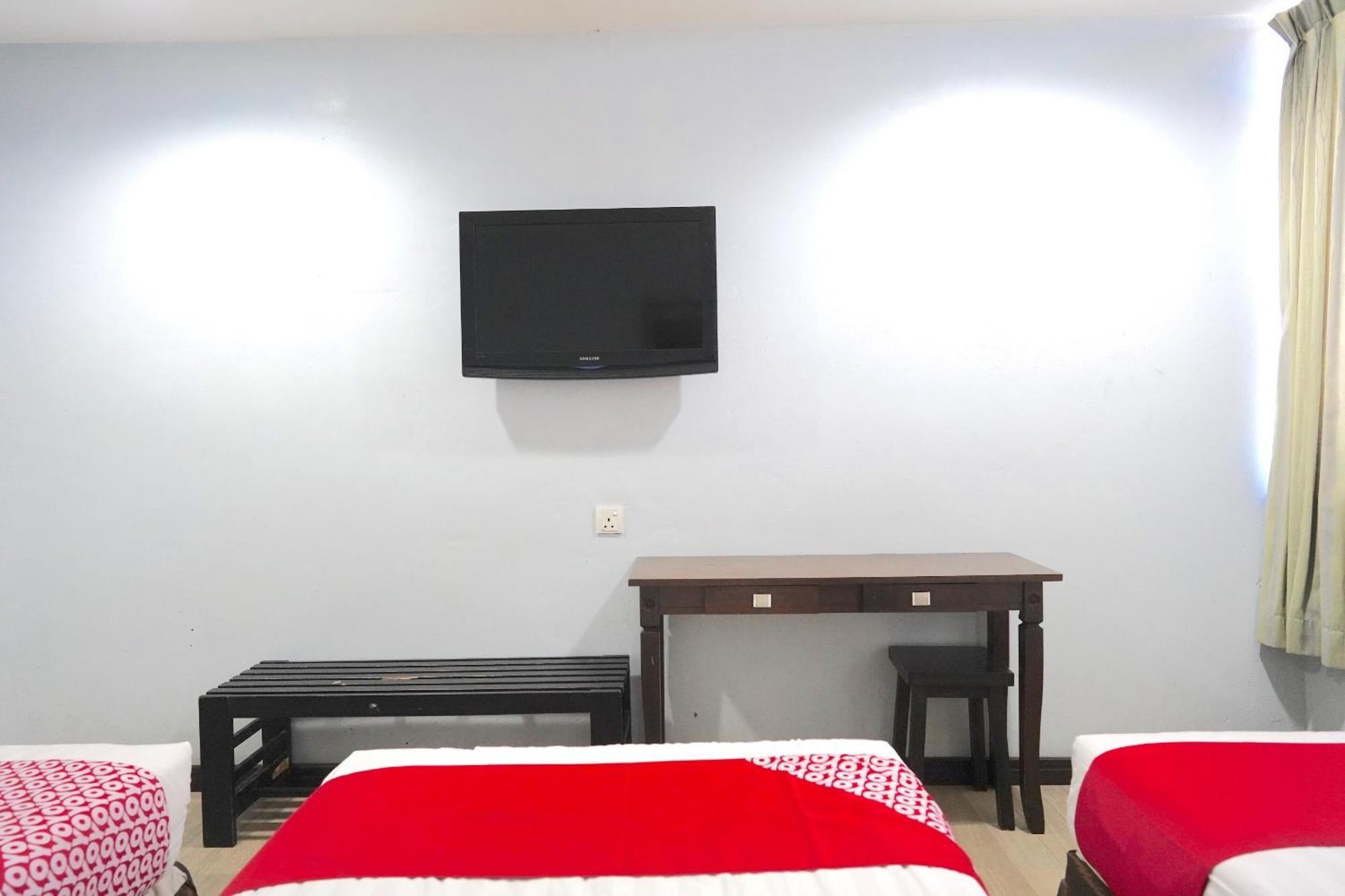 Super Oyo 89544 Utama Inn Bintulu Kültér fotó