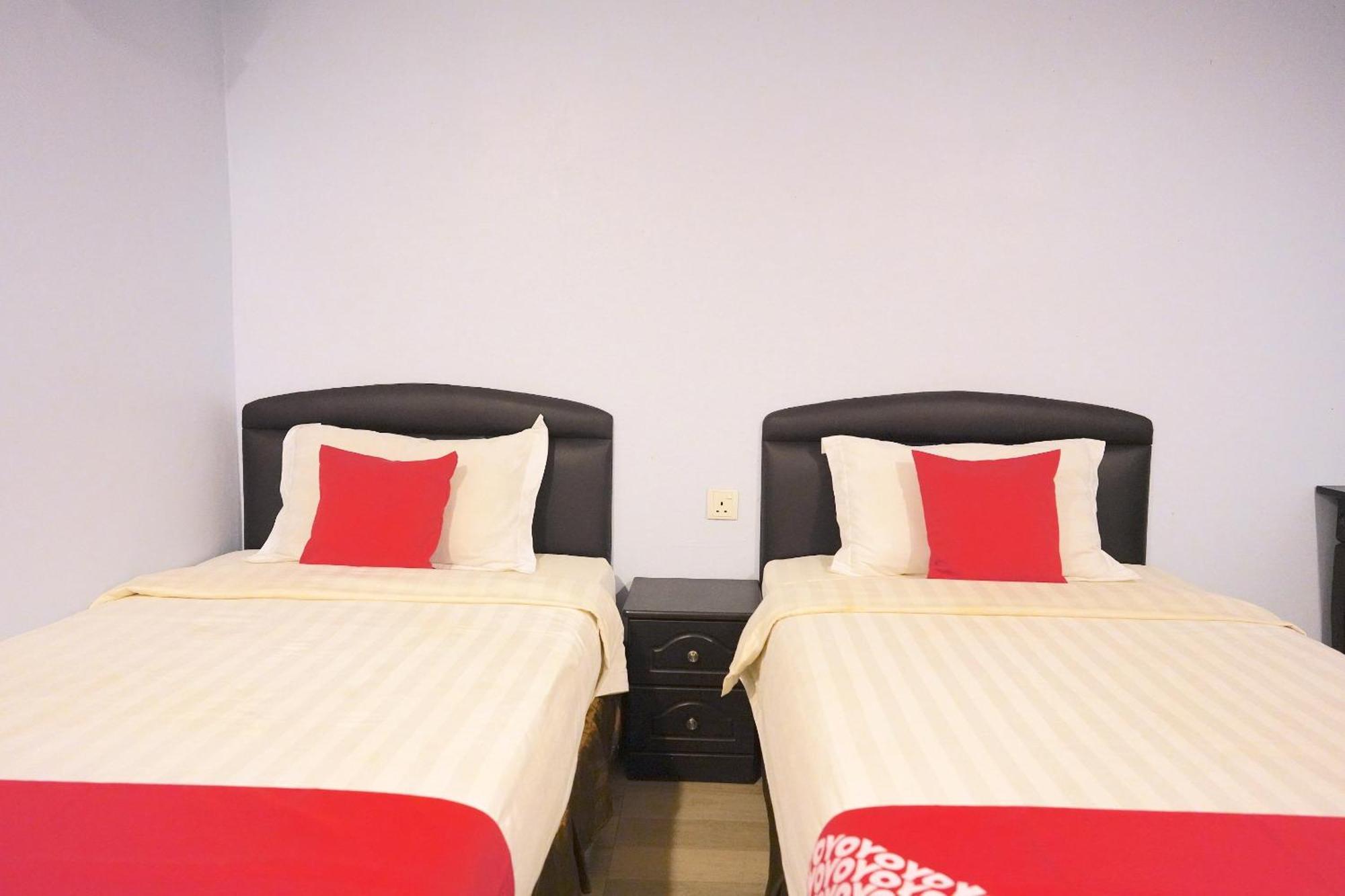 Super Oyo 89544 Utama Inn Bintulu Kültér fotó