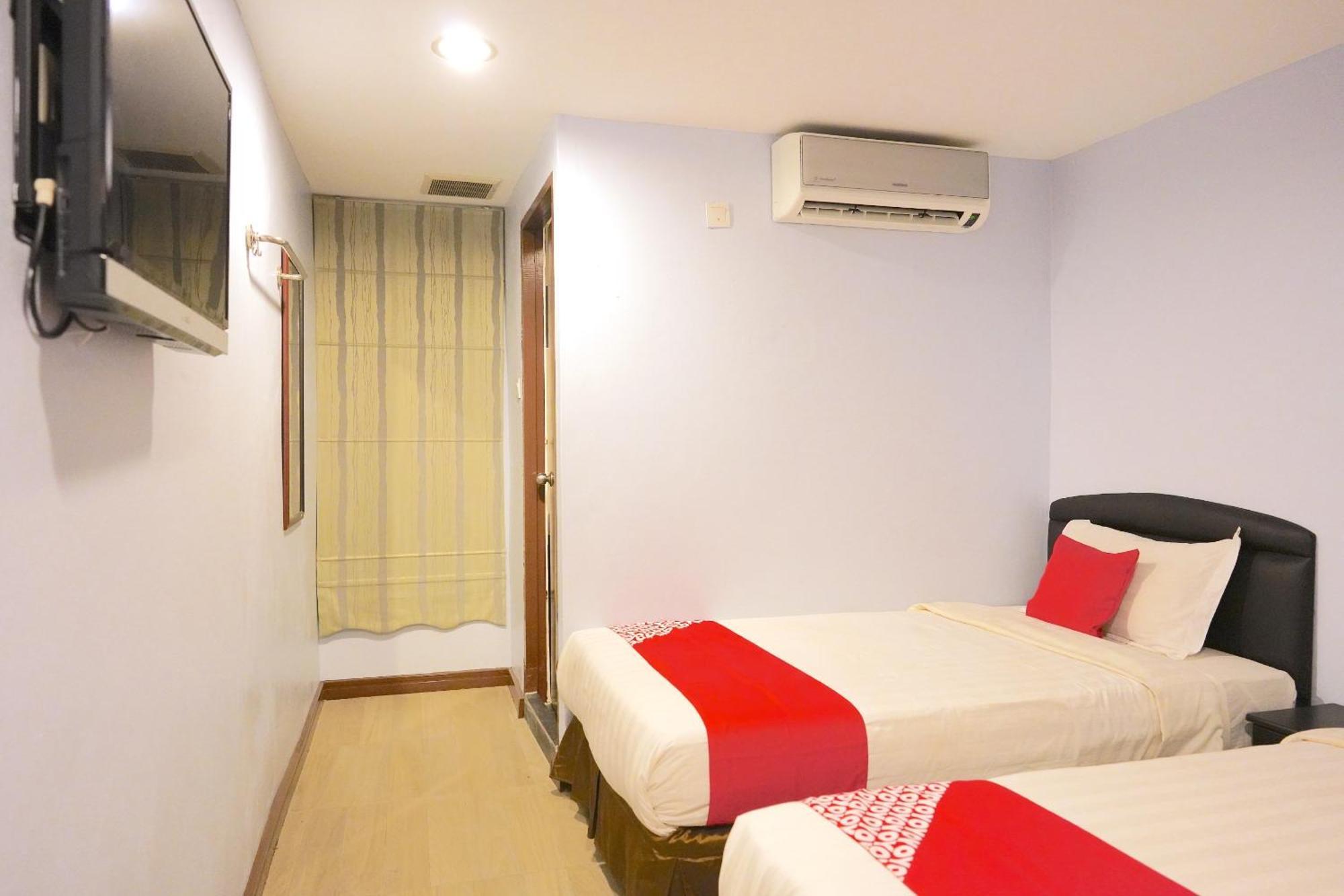Super Oyo 89544 Utama Inn Bintulu Kültér fotó
