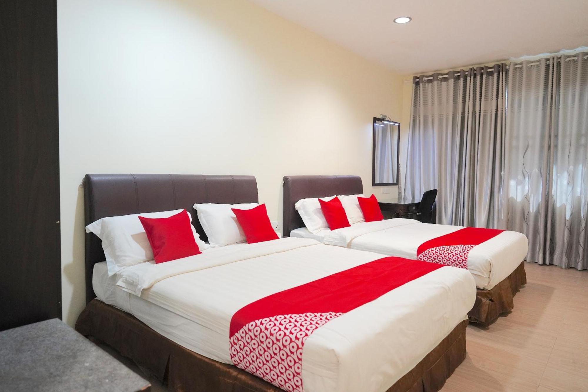 Super Oyo 89544 Utama Inn Bintulu Kültér fotó