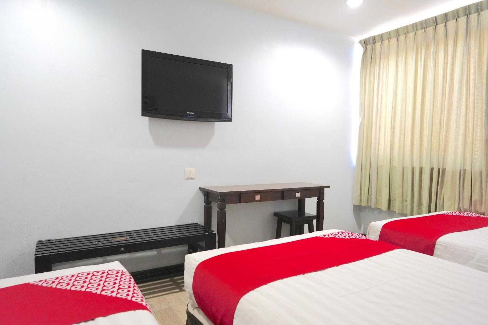 Super Oyo 89544 Utama Inn Bintulu Kültér fotó