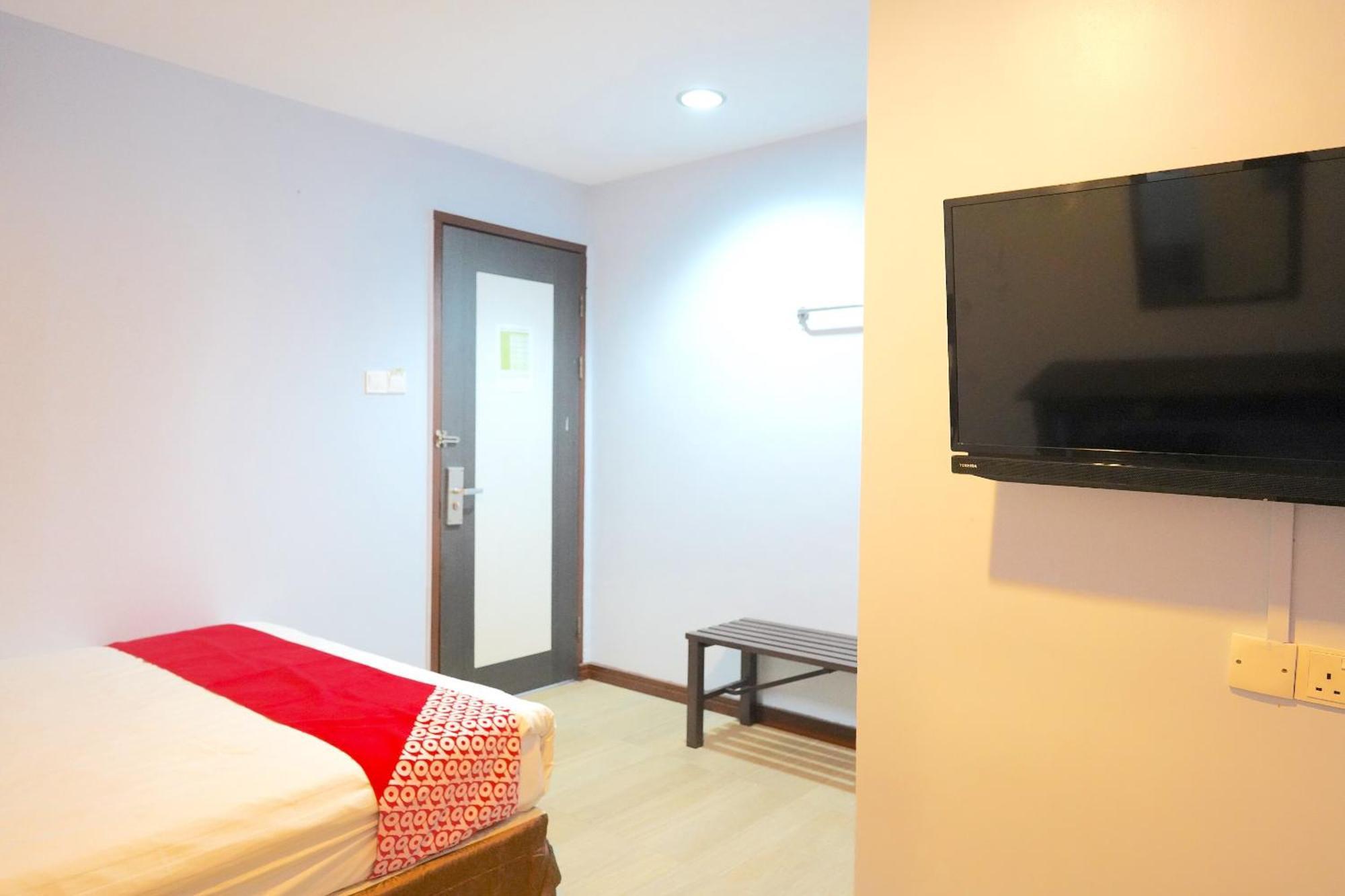 Super Oyo 89544 Utama Inn Bintulu Kültér fotó